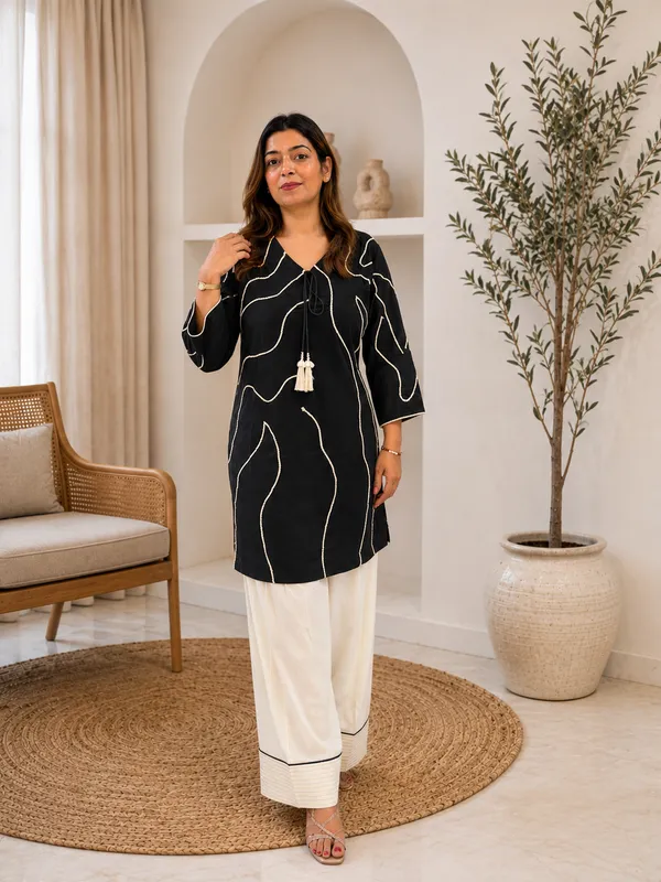 Black_Cotton_Printed_Straight_Kurta_Set_For_Women