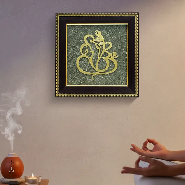 Ganesha_Raw_Pyrite_Frame