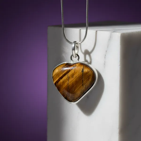 Tiger_Eye_Heart_Necklace