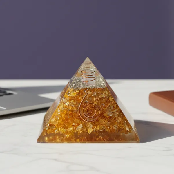 Citrine_Stone_Pyramid