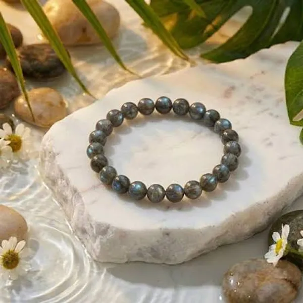 Grey_Labradorite_Beaded_Bracelet_For_Men_And_Women