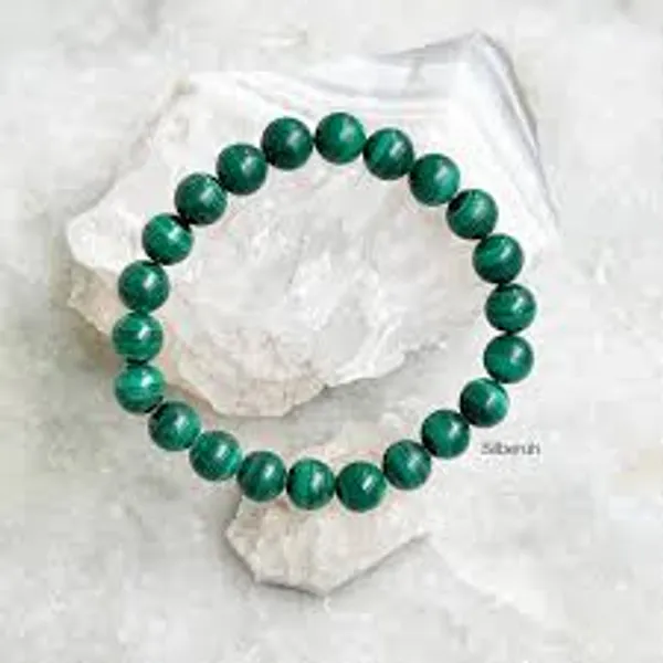 Green_Beaded_Stretch_Bracelet_For_Women