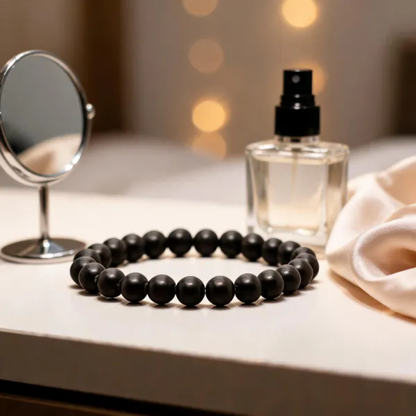 Black_Beaded_Bracelet_For_Men_And_Women