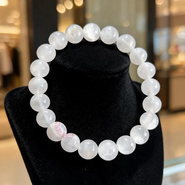 White_Beaded_Stretch_Bracelet