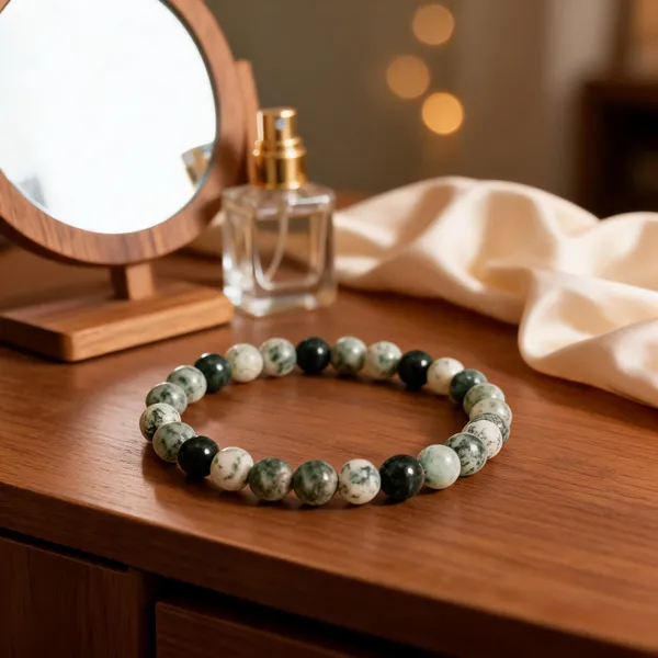 Green_And_White_Beaded_Stone_Bracelet