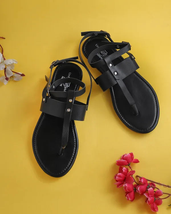 Black_Synthetic_Leather_Strappy_Flat_Sandals_For_Women