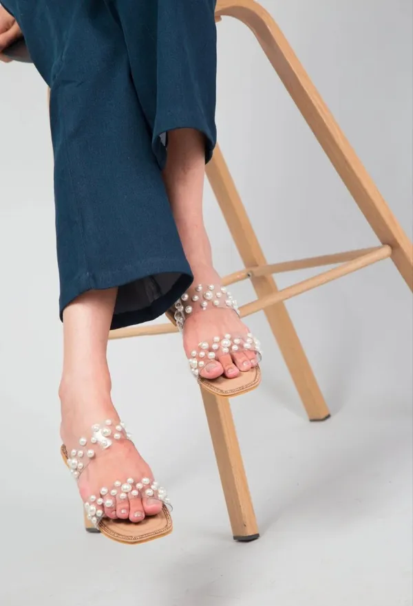 Beige_Transparent_Pearl_Embellished_Flat_Sandals_For_Women