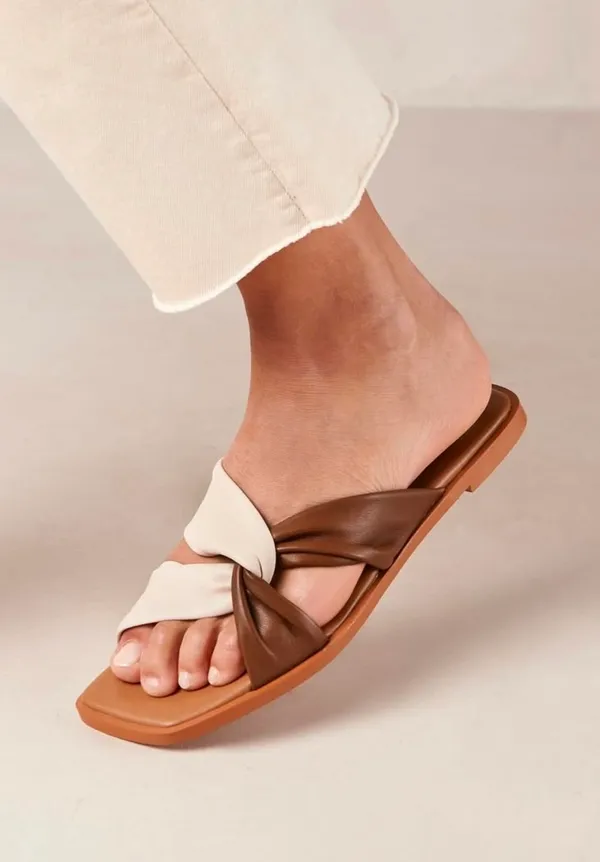 Brown_Softy_Napa_Twist_Strap_Slip-On_Flat_Sandals_For_Women