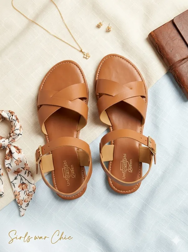 Brown_Strappy_Flat_Sandals_For_Women