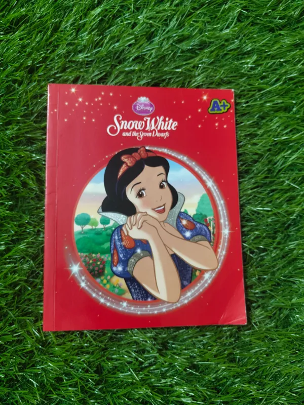 Snow_White_And_The_Seven_Dwarfs_Default_Title