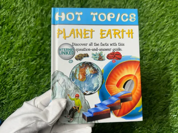 Planet_Earth_Default_Title