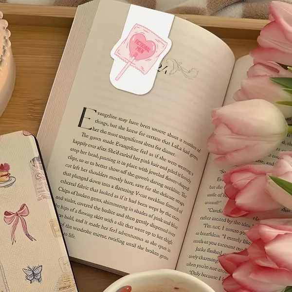 Hot_Girls_Read_Magnetic_Bookmark_Set_Of_6_Default_Title