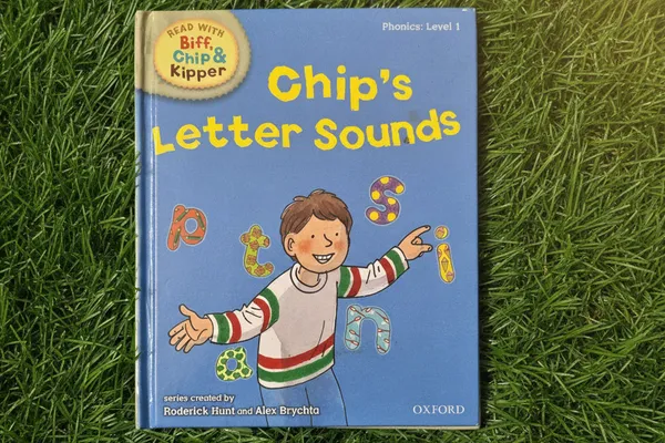 Chip_S_Letter_Sounds_Read_With_Biff_Chip_And_Kipper_Phonics_Level_1_Hardcover_By_Roderick_Hunt_Default_Title