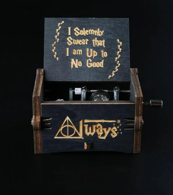 Harry_Potter_Black_Music_Box_Default_Title