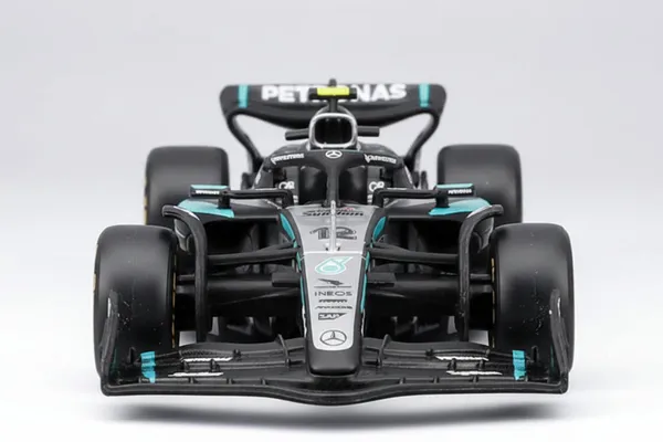 Formula_1_W16_Car_Mercedes_Amg_Petronas_F1_W16_Team_Default_Title