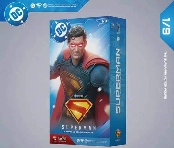 Superman_Battle_Damage_Edition_Action_Figure_Limited_Edition_Default_Title