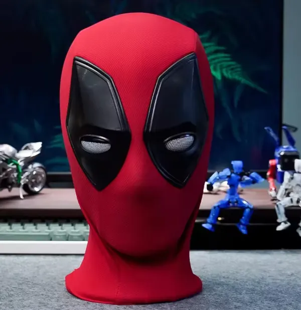Deadpool_Mask_With_Touch_Light_Control_Default_Title