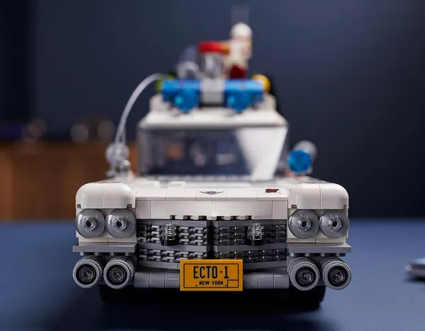 Ghostbusters_Ecto_1_Building_Block_Set_Car_Kit_Boxed_Default_Title