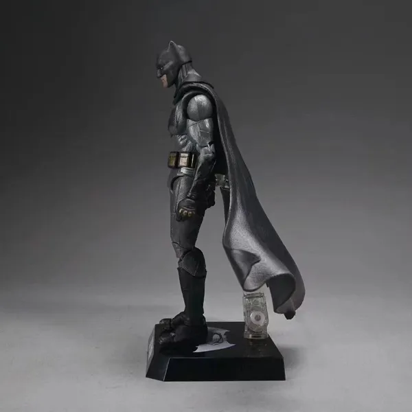 Batman_Justice_League_Marvel_Avengers_Action_Figure_For_Collectors_Default_Title
