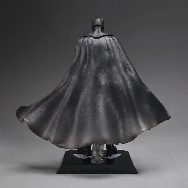 Batman_Justice_League_Marvel_Avengers_Action_Figure_For_Collectors_Default_Title