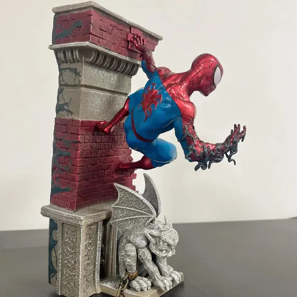 Spider_Man_Metropolis_Scaling_The_Walls_Premium_Action_Figure_30cm_Default_Title