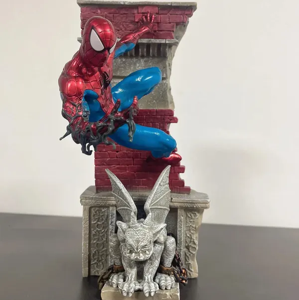 Spider_Man_Metropolis_Scaling_The_Walls_Premium_Action_Figure_30cm_Default_Title