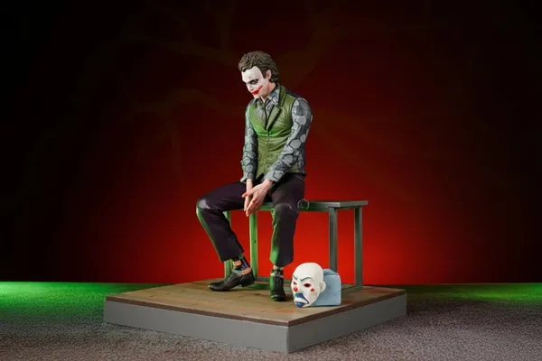 Joker_The_Dark_Knight_Sitting_Action_Figure_23cm_Default_Title