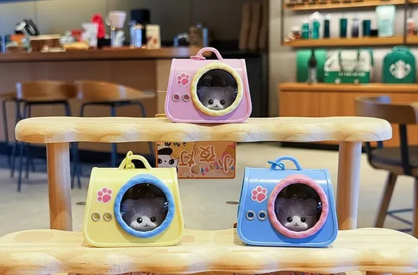 Cute_Cat_Hand_Bag_Light_Up_Keychain_Pink_Pack_Of_3