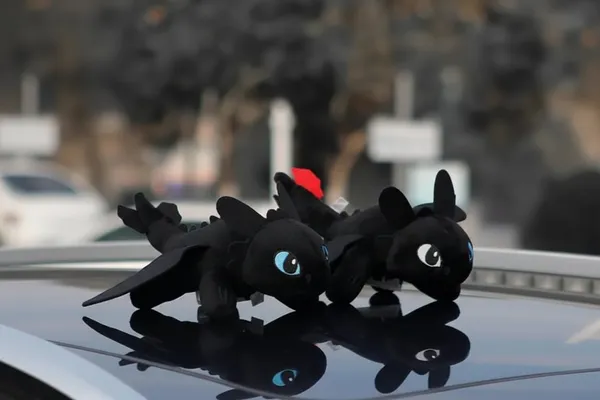 Toothless_Nightfury_Dragon_Plush_Toy_How_To_Train_Your_Dragon_Black_Limited_Edition_Pack_Of_1