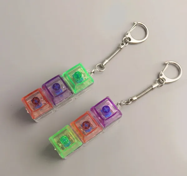 3_Button_Colorful_Keyboard_Keychain_Default_Title