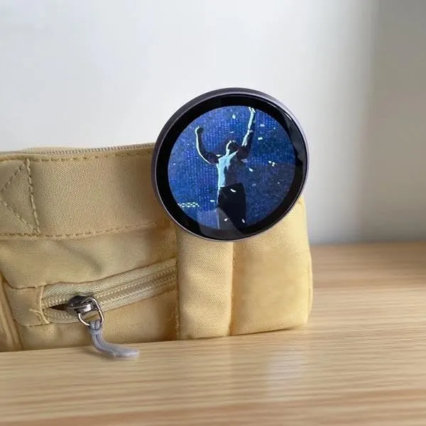 Digital_Smart_Badge_Touchscreen_Customizable_Display_With_Photo_Gif_Video_Rechargeable_Battery_Easy_Clip_Design_Redefine_Dynamic_Brooch_Ultra_Thin_10mm_1_85_Inch_Hd_Screen_Pack_Of_1