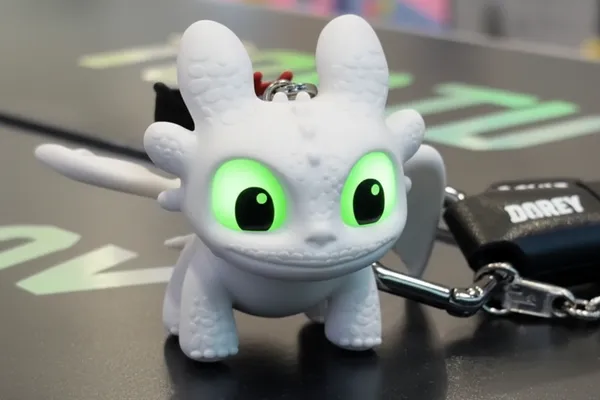 Mini_Dragon_Lighting_Keychain_With_Moving_Wings_Black_Color_Night_Fury_Limited_Edition_White_Pack_Of_10