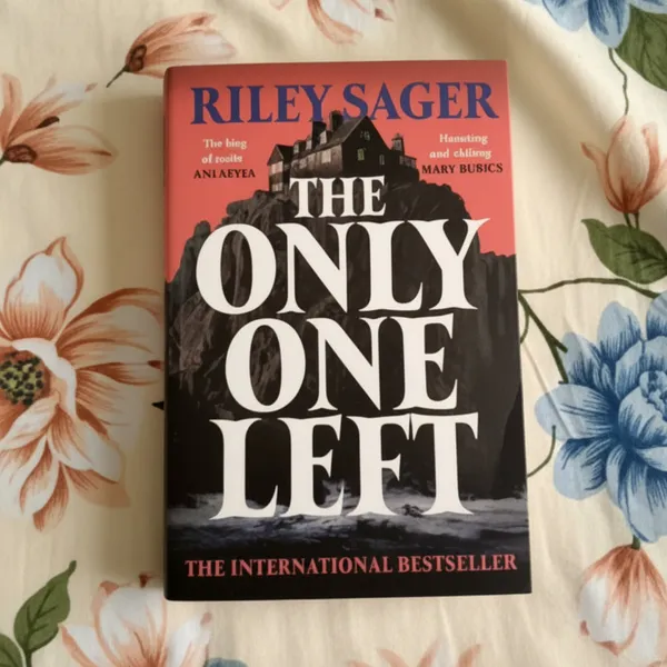 The_Only_One_Left_By_Riley_Sager_Hardcover_Default_Title