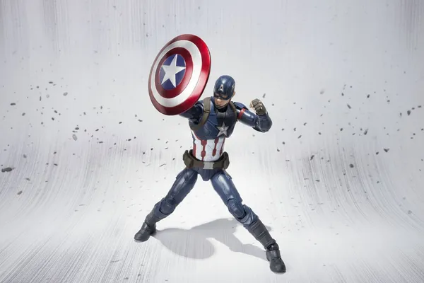 Captain_America_Marvel_Action_Figure_16_Cm_Default_Title