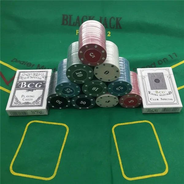 Ultimate_Family_Night_Hold_Em_Up_Casino_Poker_Card_Game_Set_With_Tokens_And_Mat_Default_Title