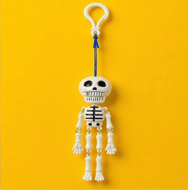 Funny_Moving_Mouth_Skeleton_Keychain_Pull_String_Talking_Skull_Doll_Key_Ring_Hanging_Car_Rear_View_Mirror_Charm_Pack_Of_1