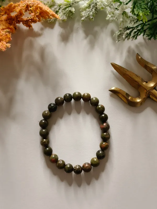 Green_Crystal_Bracelet_For_Unisex