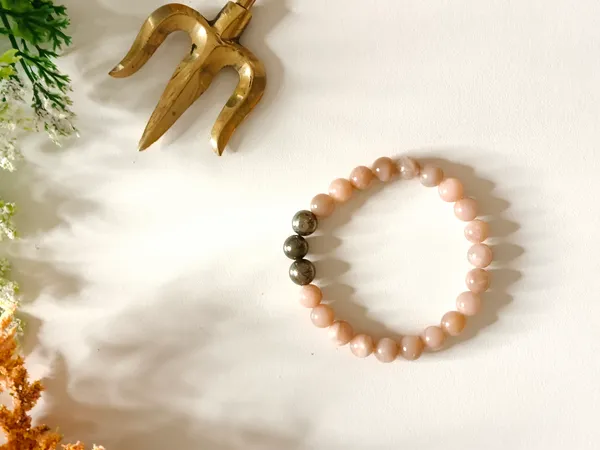 Peach_Black_Crystal_Beaded_Bracelet_For_Unisex
