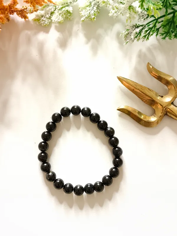 Black_Crystal_Bracelet_For_Unisex