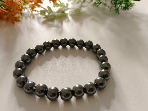 Black_Crystal_Bracelet_For_Unisex