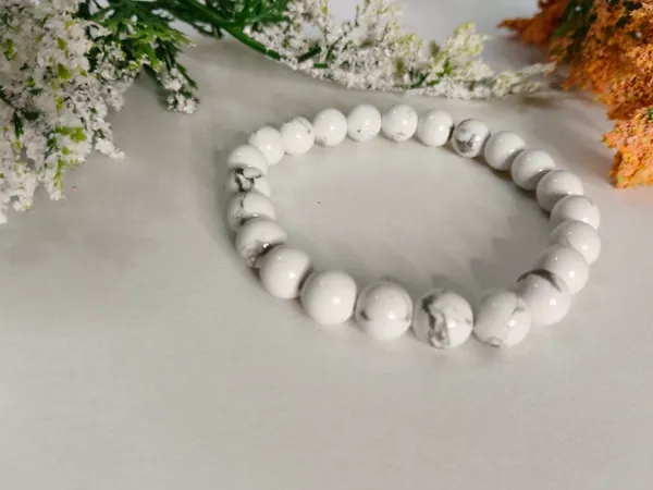 White_Howlite_Crystal_Marbled_Beaded_Bracelet_For_Unisex