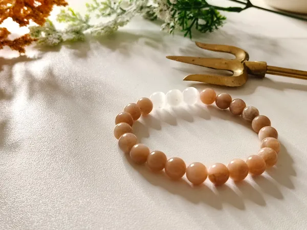 Peach_Crystal_Bracelet_For_Unisex
