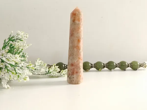 Pink_Orange_Sunstone_Crystal_Obelisk_Tower_Wand