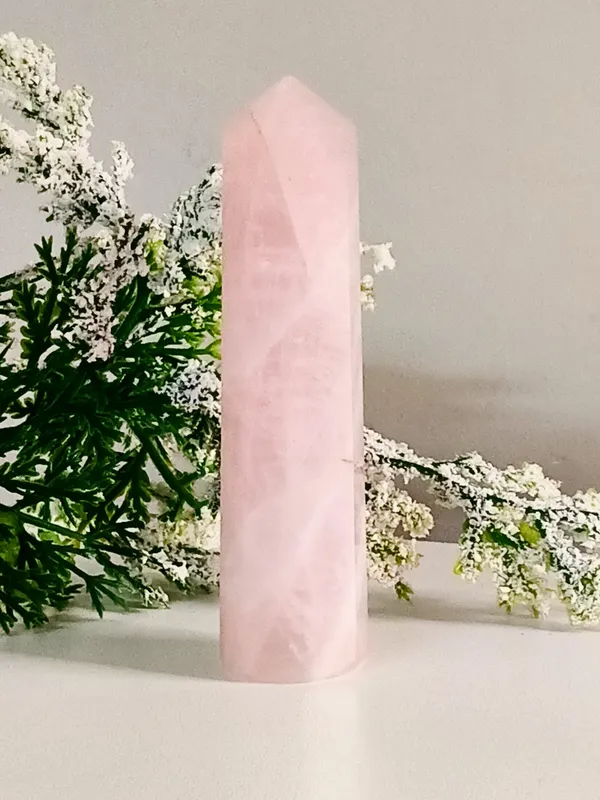Pink_Rose_Quartz_Crystal_Obelisk_Tower_Wand