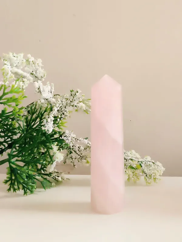 Pink_Rose_Quartz_Crystal_Obelisk_Tower_Wand