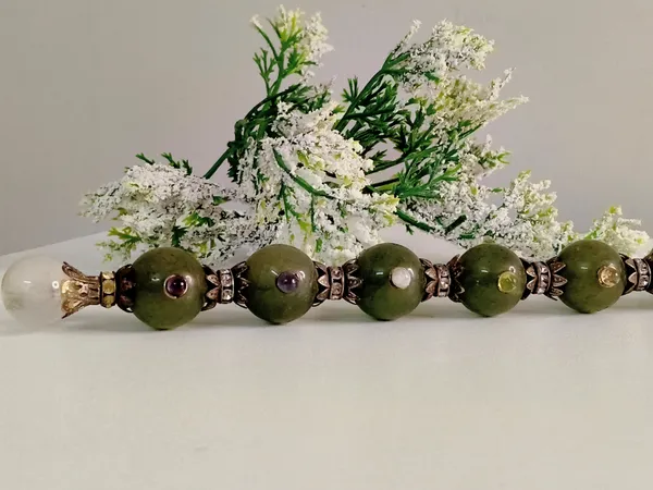 Green_Crystal_Bracelet_For_Unisex