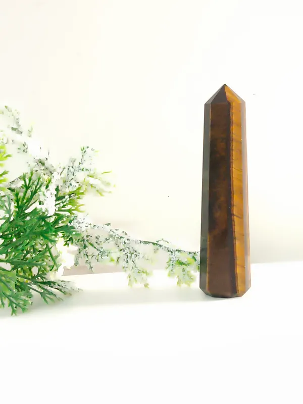 Brown_Tiger_Eye_Crystal_Obelisk_Tower_Wand