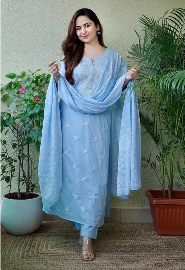 Carolina_Blue_Embroidered_Suit_Set_With_Dupatta