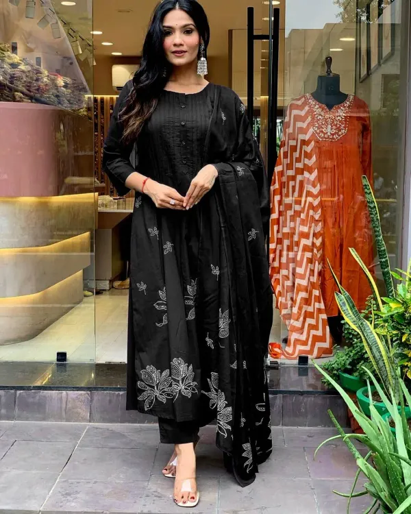 Jaipur_Libas_Black_Printed_Cotton_Suit_Set_With_Dupatta