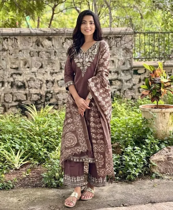 Poorvi_S_Brown_Cotton_Kurta_Set